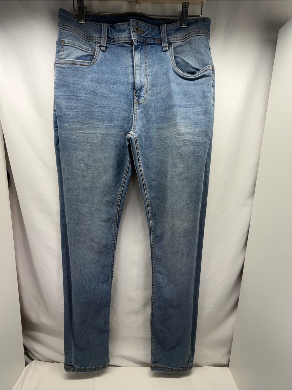The Perfect Jean NYC Men’s 33x34 Slim Thick Light Wash Stretch Jeans